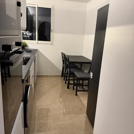 Moderne 3 Pièces Climatisé Avec Balcon, à 2 Min Nice